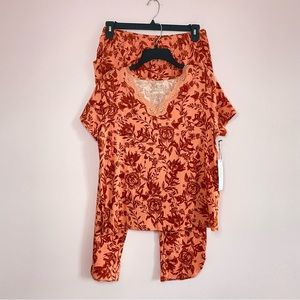 NEW Liz Claiborne Floral Print Pajama Set